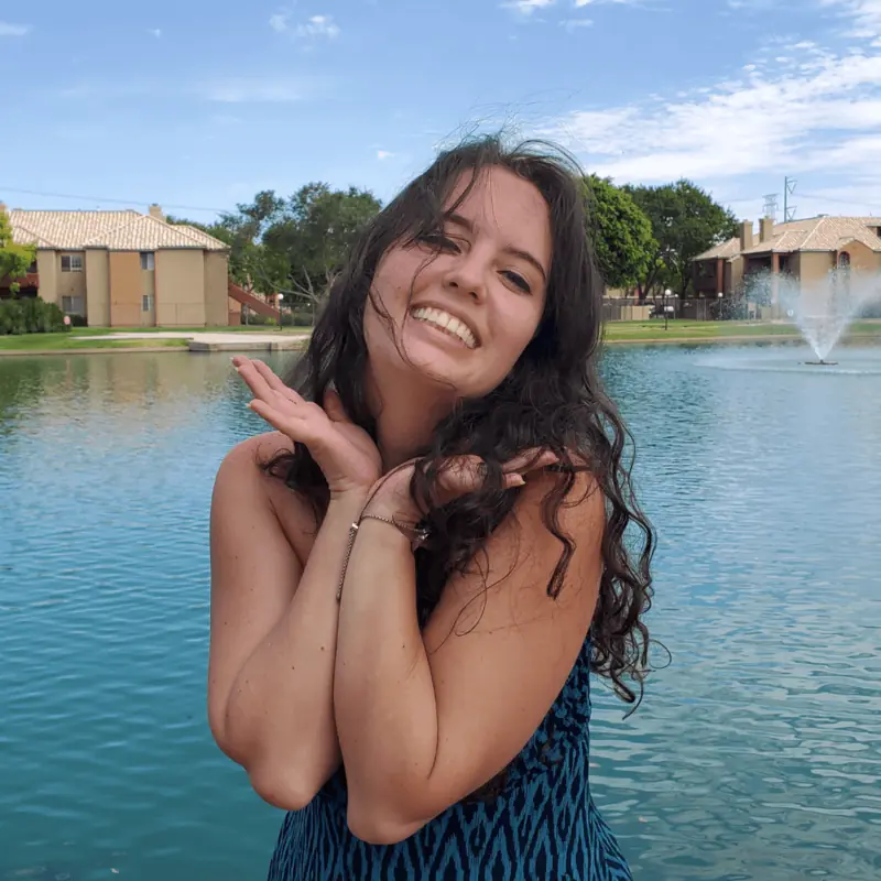 Alysen Lukacik, fundadora y experta en servicio al invitado de Room Escape Ecuador